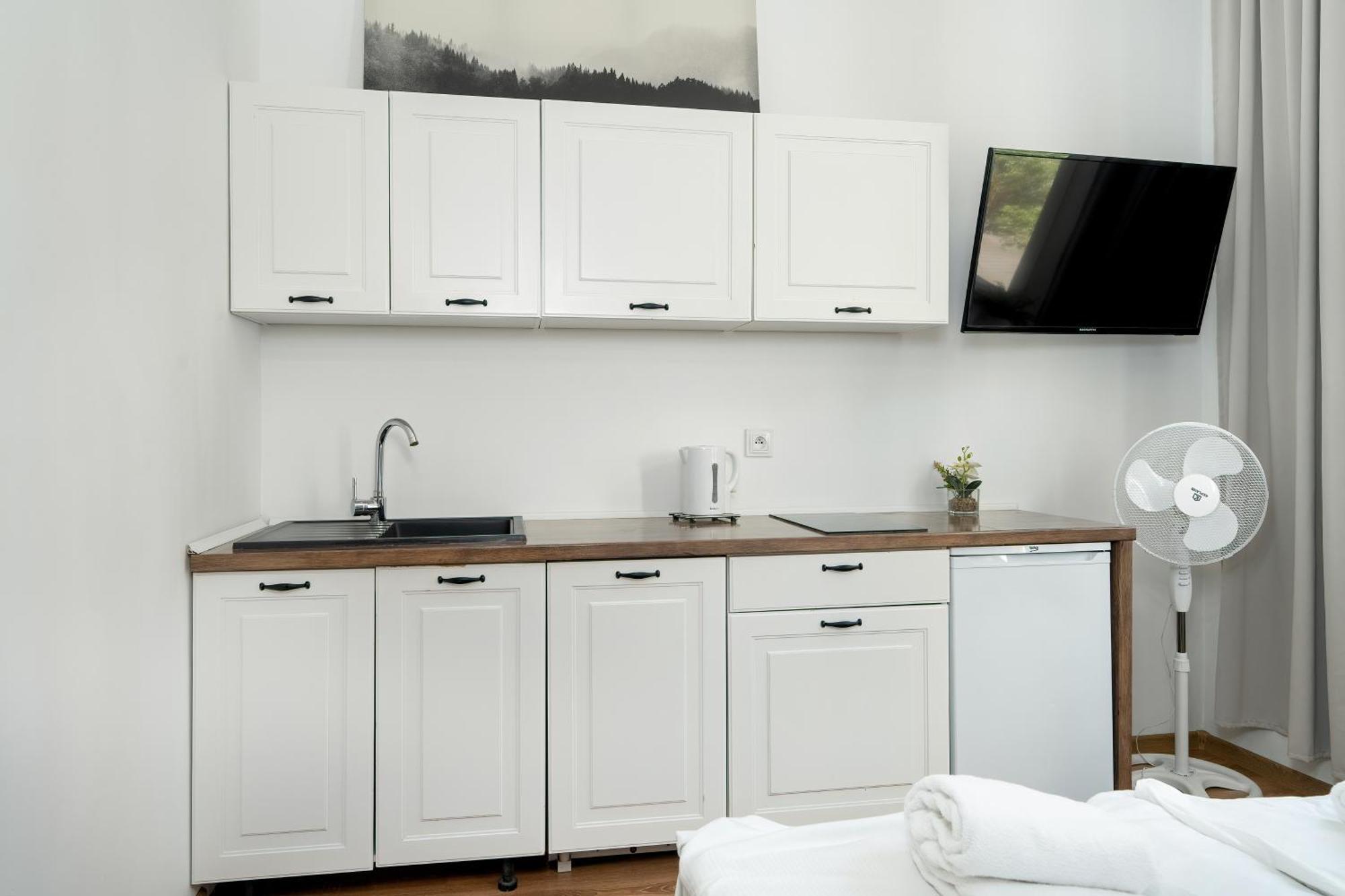 Apartment Cosy Very Berry In Close To The Park By Renters Poznan